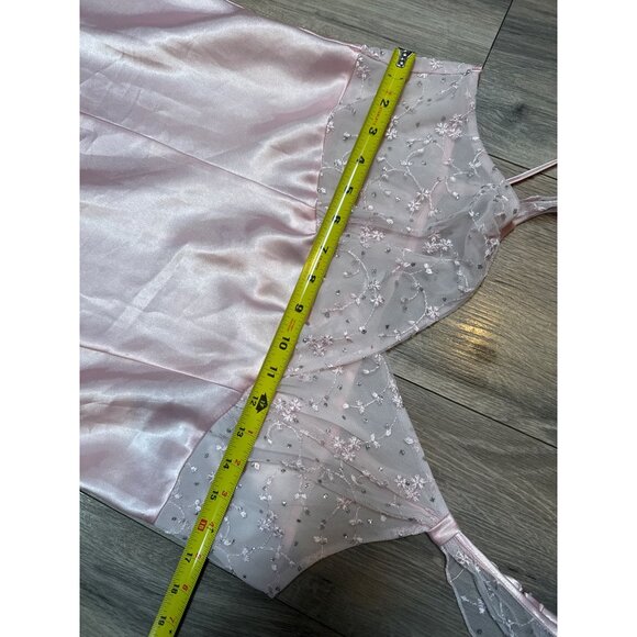 Vintage Womans M Style Pink Satin & Lace Long Nightgown Dress Croquette Whimsy - Picture 5 of 11